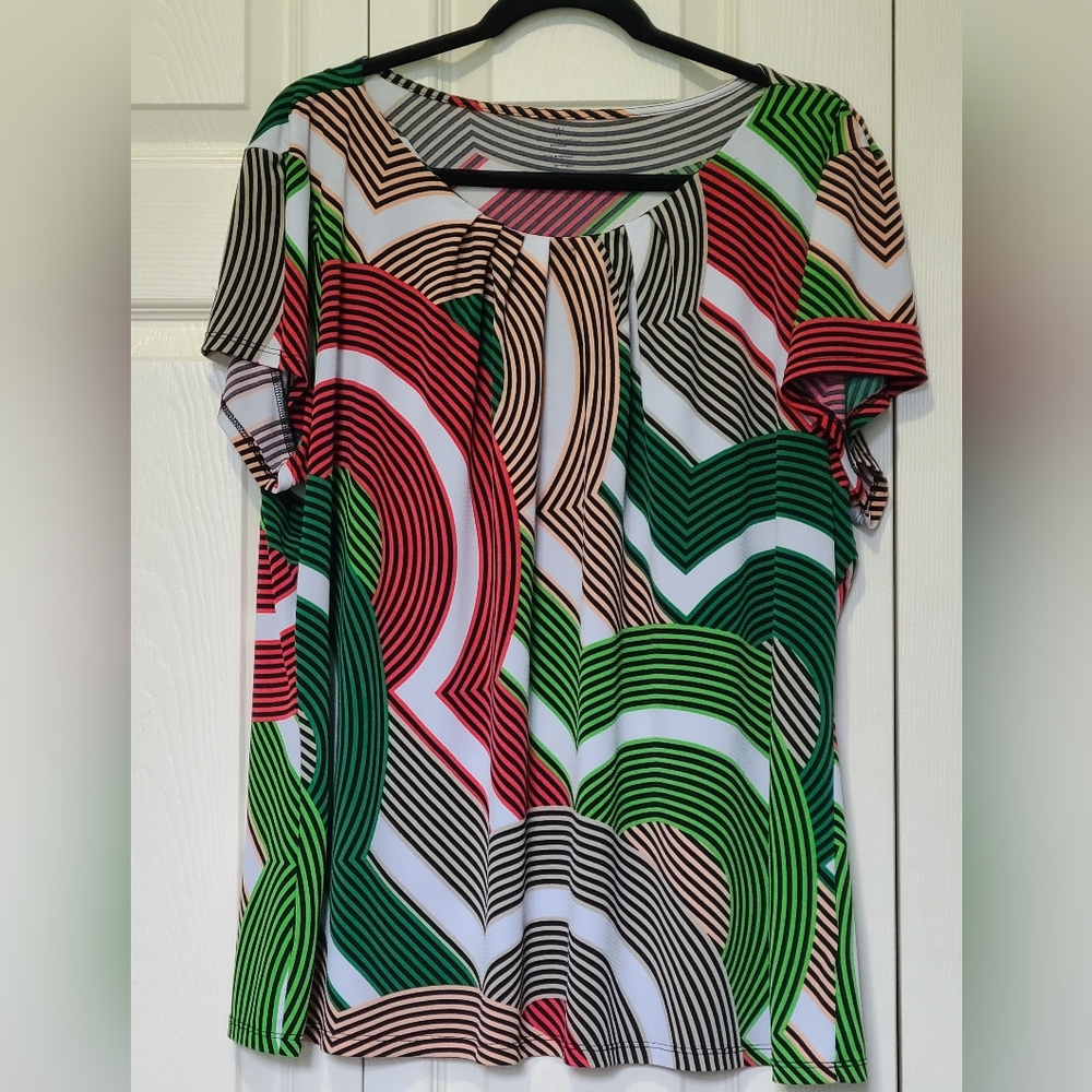 Worthington Short Sleeve Abstract Wave Top - Green, Red, Black, White 3X Knit